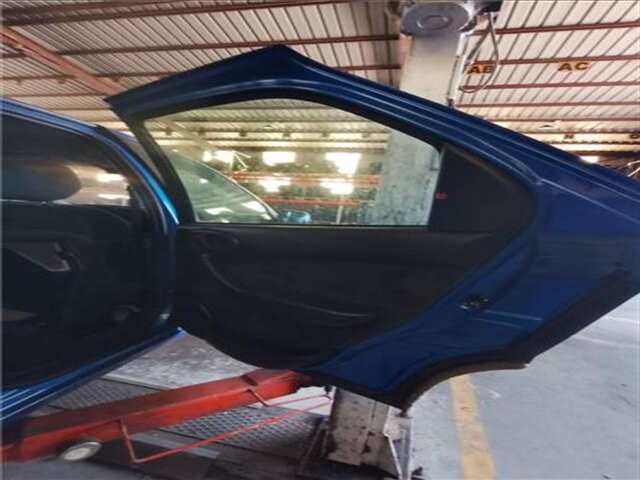 Foto 2ª: Puerta Trasera Derecha Citroen Xsara 1.6I 16V EXCLUSIVE [1.6 LTR. - 80 KW 16V CAT (NFU - TU5JP4)] [NFU (TU5JP4)]