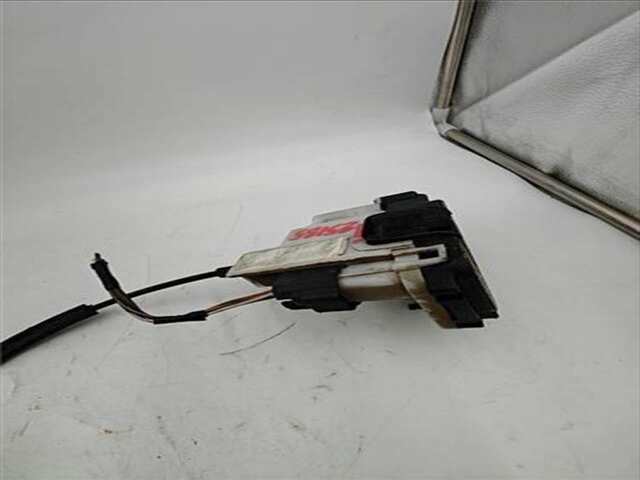 Cerradura Puerta Delantera Izquierda Fiat 500 1.2 LOUNGE [1.2 LTR. - 51 KW CAT]