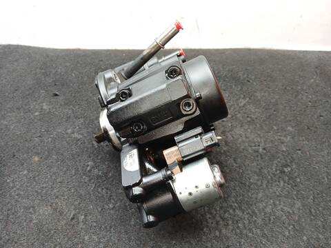 Foto 2ª: Bomba Inyeccion Peugeot 3008 2.0 HDI 150 - BLUEHDI 150 150CV 110KW [RHE] (2010)