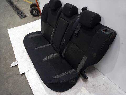 Foto 2ª: Asientos Traseros Nissan Qashqai ACENTA 116CV [HRA2DDT] (2013)