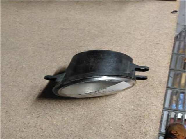 Faro Antiniebla Delantero Izquierdo Toyota Auris G