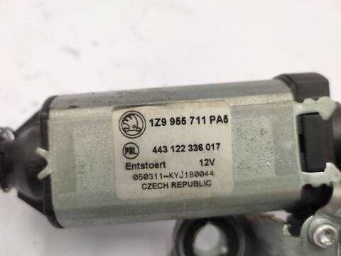 Foto 3ª: Motor Limpia Trasero Skoda Octavia 2.0 FSI 150CV 110KW [BLX] (2005)