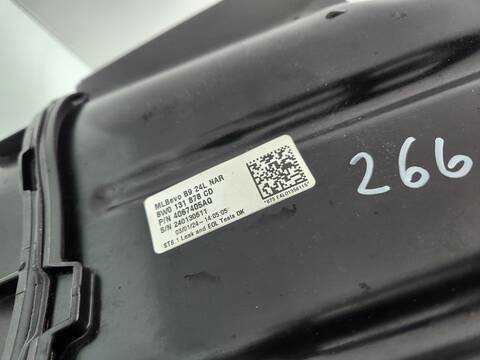Foto 4ª: Deposito AdBlue Audi A4 35 TDI S LINE 4P) BERLINA 163CV 120KW [DTNA] (2024)
