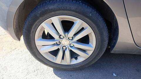 Foto 4ª: Juego LLantas Peugeot 308 STYLE 99CV 73KW [BH02 BHYB] (2016)