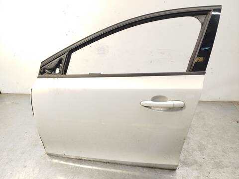 Foto 3ª: Puerta Delantera Izquierda Volvo V40 D2 HATCHBACK 120CV 88KW [D4204T8] (2018)