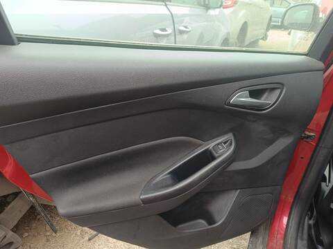 Tapizados Cartoneras Ford Focus XWDA BERLINA