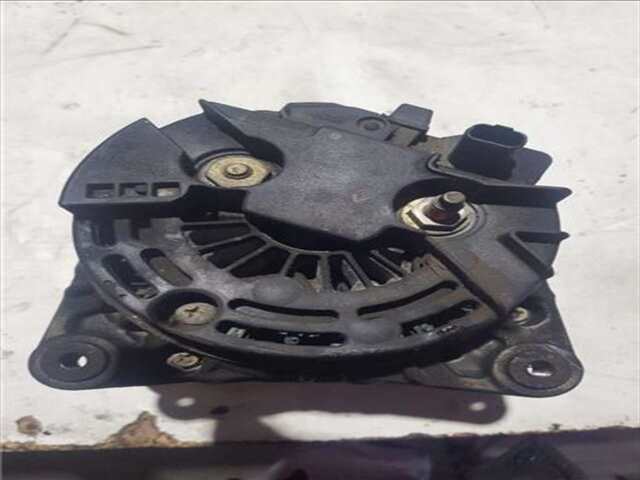 Foto 3ª: Alternador Renault Laguna 1.9 AUTHENTIQUE [1.9 LTR. - 96 KW DCI DIESEL FAP] [F9Q 17]