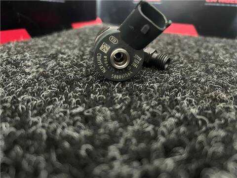 Foto 2ª: Inyectores Fiat Ducato 130 L1H1 TEILVERGLAST RS 3000 MM JTD 131CV 96KW [F1AE0481D]