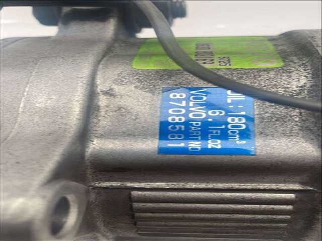 Foto 3ª: Compresor Aire Acondicionado Volvo V40 1.9 TURBO CAT 147KW FAMILIAR [B 4194 T] (1998)