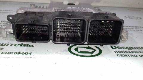 Foto 2ª: Centralita Motor ECU Peugeot Partner CONFORT L1 75CV 55KW [9HN] (2014)