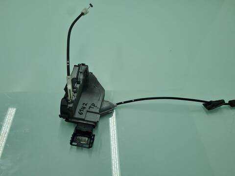 Cerradura Puerta Trasera Derecha Peugeot 5008 ALLURE 163CV 120KW