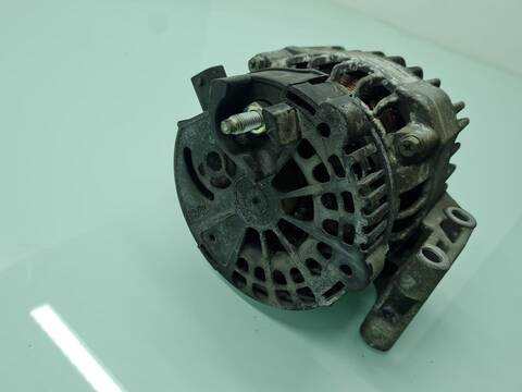 Foto 4ª: Alternador Opel Corsa CATCH ME 75CV 55KW [A13DTC] (2011)