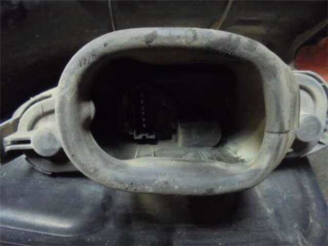 Foto 3ª: Piloto Trasero Derecho Renault Espace 2.2 ESPACE 2.2 DT 2001 (JE0E/H) [2.2 LTR. - 83 KW TURBODIESEL] [G8T716]