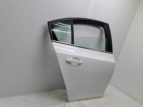 Foto 3ª: Puerta Trasera Derecha Chevrolet Cruze 2.0 DIESEL CAT 163CV 120KW [Z20D1] (2011)