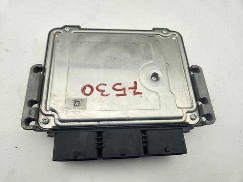 Foto 3ª: Centralita Motor ECU Peugeot 208 ACCESS 68CV 50KW [8H01] (2012)