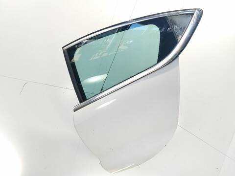 Foto 2ª: Puerta Trasera Izquierda Citroen DS4 1.6 VTI 120 [5FS (EP6C)] (2011)