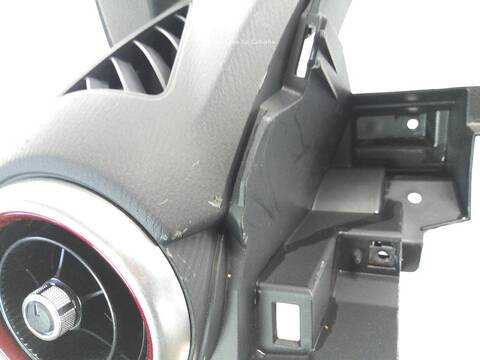 Foto 3ª: Salpicadero Mazda 2 1.5 SKYACTIV-G M HYBRID (2014)