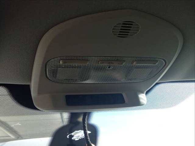 Luz Interior Peugeot 5008 1.6 BLUEHDI 115 MCBHXH MCBHXW) 116CV 85KW