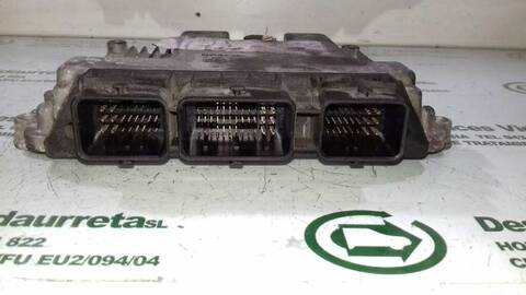 Foto 2ª: Centralita Motor ECU Renault Scenic 1.9 DCI DIESEL 120CV 88KW [F9Q812] (2003)