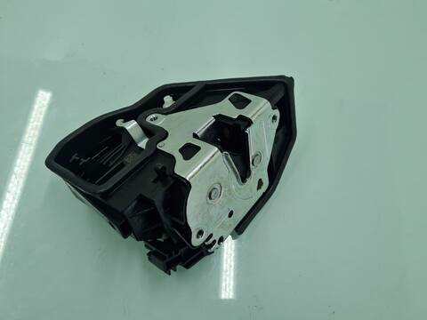 Foto 2ª: Cerradura Puerta Trasera Derecha Bmw Serie 3 315 316D 116CV 85KW [N47D20C] (2013)