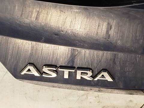 Foto 4ª: Portón Opel Astra 1.2 TURBO 68) 131CV 96KW [F 12 SHT] (2020)