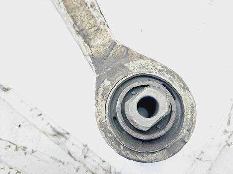 Foto 2ª: Brazo Suspension Delantero Izquierdo Volkswagen Passat COMFORTLINE BERLINA 101CV 74KW [AVB] (2001)