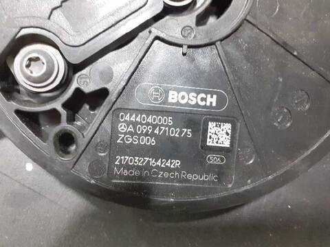 Foto 3ª: Deposito de Combustible Mercedes Vito 88CV 65KW (2014)