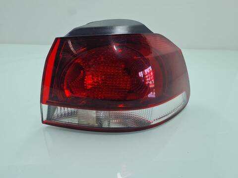 Piloto Trasero Derecho Volkswagen Golf SPORT 105CV 77KW