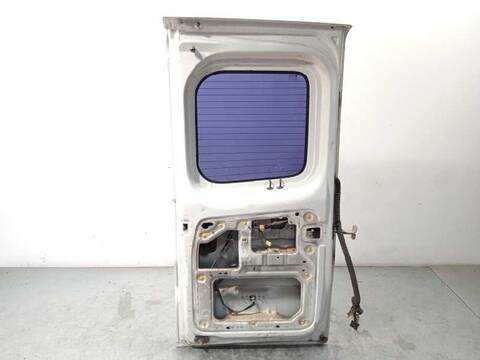 Foto 4ª: Puerta Trasera Izquierda Nissan Primastar COMBI 6 ASIENTOS BATALLA 2 78T 101CV 74KW [F9Q760] (2003)