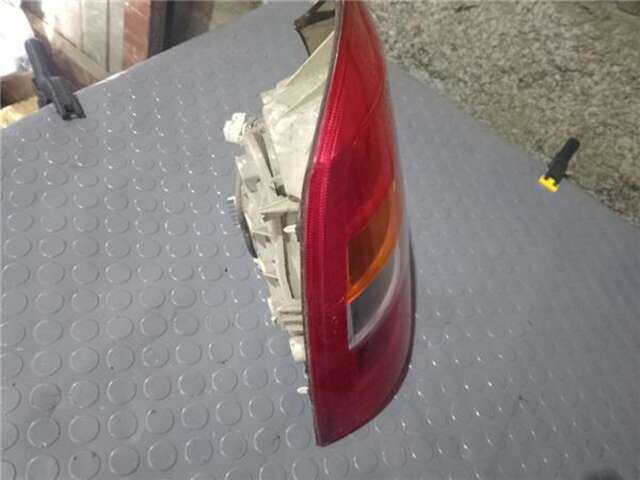 Foto 2ª: Piloto Trasero Izquierdo Opel Astra 1.6 16V [Z 16 XE]