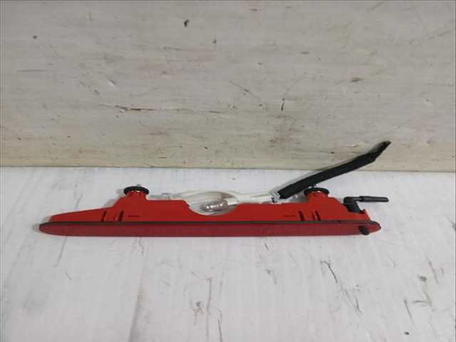 Foto 2ª: Piloto Trasero Central Peugeot Rifter 1.5 BLUEHDI 100 102CV [YHT (DV5RCF) YHY (DV5RD)] (2018)