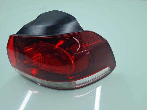 Foto 4ª: Piloto Trasero Derecho Volkswagen Golf SPORT 105CV 77KW [CAY] (2009)