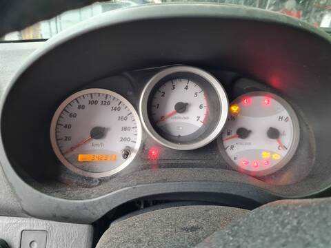 Foto 4ª: Cuadro de Instrumentos Toyota Rav4 2.0 D-4D EXECUTIVE 4X4 2003 ) 116CV 85KW [1CDFTV] (2005)