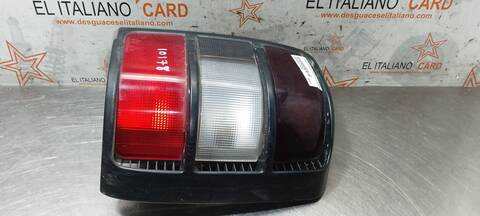 Foto 2ª: Piloto Trasero Derecho Mitsubishi Montero 2800 TD GLS 5-PTAS.) 125CV 92KW [4M40T] (1998)