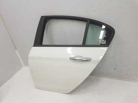 Foto 2ª: Puerta Trasera Izquierda Fiat Tipo LOUNGE