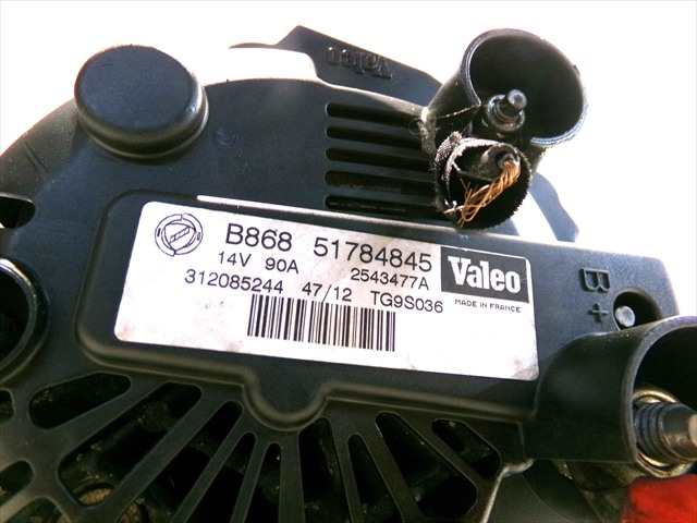 Foto 4ª: Alternador Fiat Punto 1.3 JTD 2006-2012 [199A9000] (2012)
