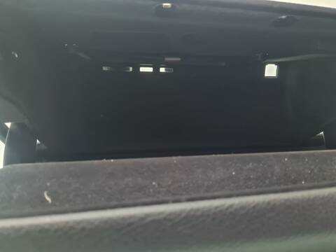 Foto 4ª: Guantera Bmw Serie 3 315 316D 116CV 85KW [N47D20C] (2013)