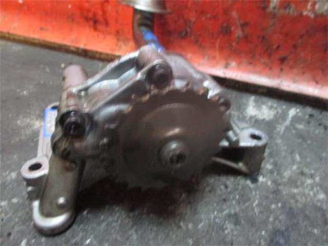 Bomba de Aceite Volkswagen Caddy 2.0 FURG. [2.0 LTR. - 51 KW SDI]