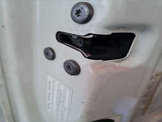 Cerradura Puerta Delantera Izquierda Iveco Daily NATURALPOWER 35S14 35C14 40C14 50C14 60C14 65C14 ... 136CV 100KW FURGONETA