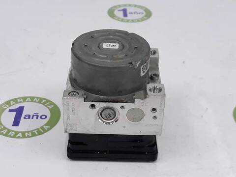 Foto 3ª: Abs Volkswagen Touran 1.6 TDI 116CV [DGDA] (2015)