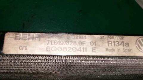 Foto 2ª: Radiador Calefaccion A.A. Volkswagen Polo 1.2 12V 64CV 47KW [AZQ] (2003)