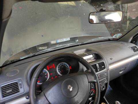Salpicadero Renault Clio D7F720