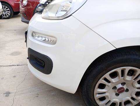 Foto 3ª: Paragolpes Delantero Fiat Panda CLIMBING 74CV 55KW [199A9000] (2015)