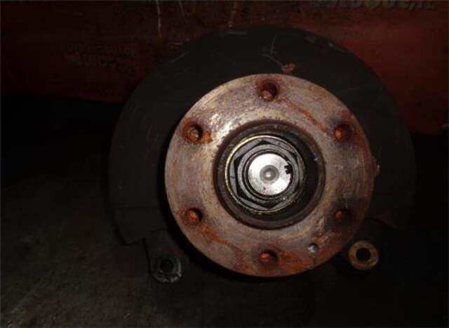 Foto 2ª: Mangueta Delantera Derecha Iveco Daily 35C12 V. 35C12 V/P. 35S12 V. 35S12 V/P [F1AE0481GA]