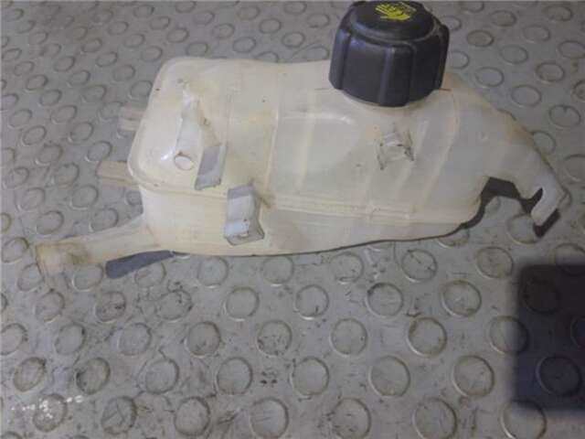 Foto 2ª: Deposito Expansion Renault Megane 1.5 AUTHENTIQUE [1.5 LTR. - 63 KW DCI DIESEL CAT] III BERLINA 5P (2008-_)