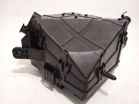 Foto 4ª: Caja Reles Fusibles Kia Sportage 1.6 CAT 132CV 97KW [G4FD] (2019)