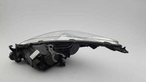 Foto 4ª: Faro Derecho Peugeot 5008 1.6 HDI 114CV 84KW [9HD (DV6C)] (2013)