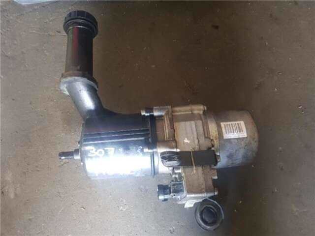 Bomba de Direccion Peugeot 307 2.0 HDI 90