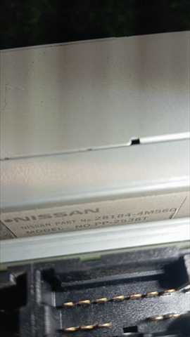 Foto 3ª: Sistema Audio Radio CD Nissan Navara 2.5 TD D22 133CV 4X4 [YD25] (2005)