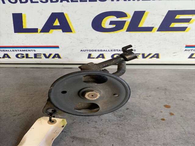 Bomba de Direccion Nissan Navara 2.5 DCI 174CV 0CV